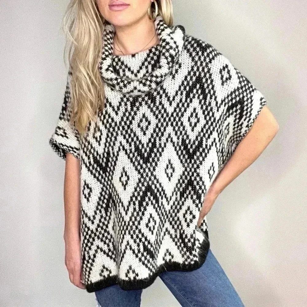 Elsamanda Women’s Black & White Mohair Alpaca Wool Sweater Size Small